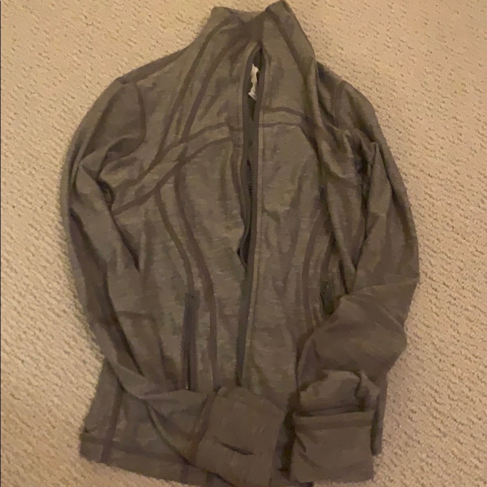 lululemon grey zip up